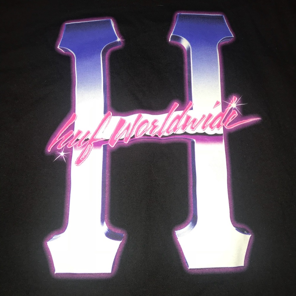 HUF Worldwide Small Tee SALE